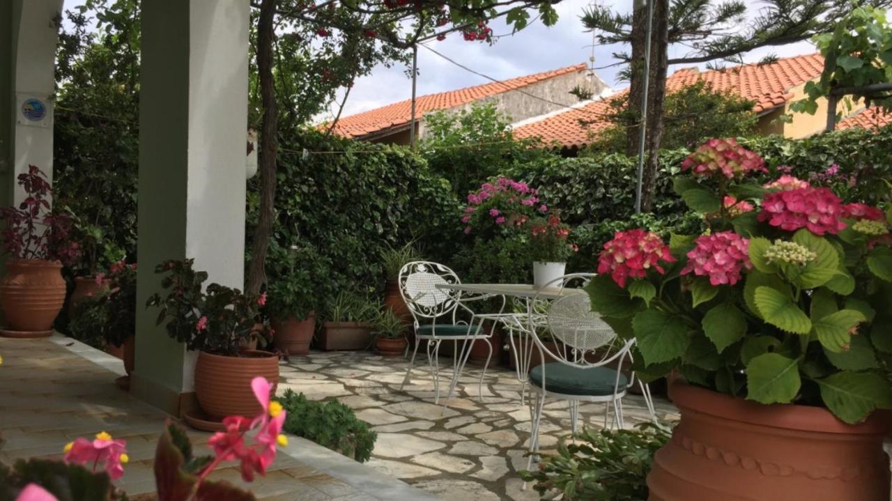 Villa Tina Country Beach Apartments Acharavi  Bagian luar foto