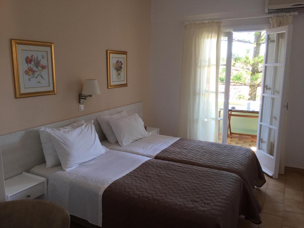 Villa Tina Country Beach Apartments Acharavi  Bagian luar foto