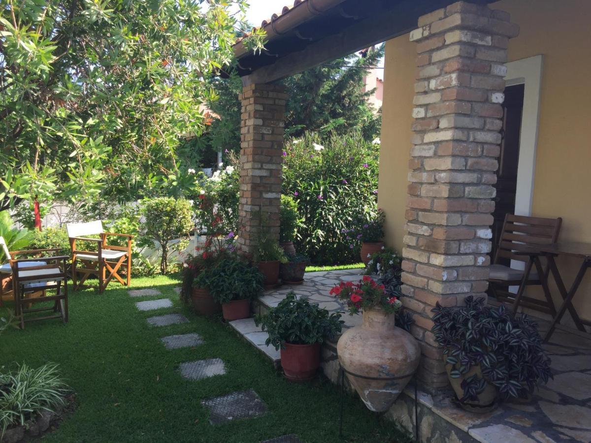 Villa Tina Country Beach Apartments Acharavi  Bagian luar foto