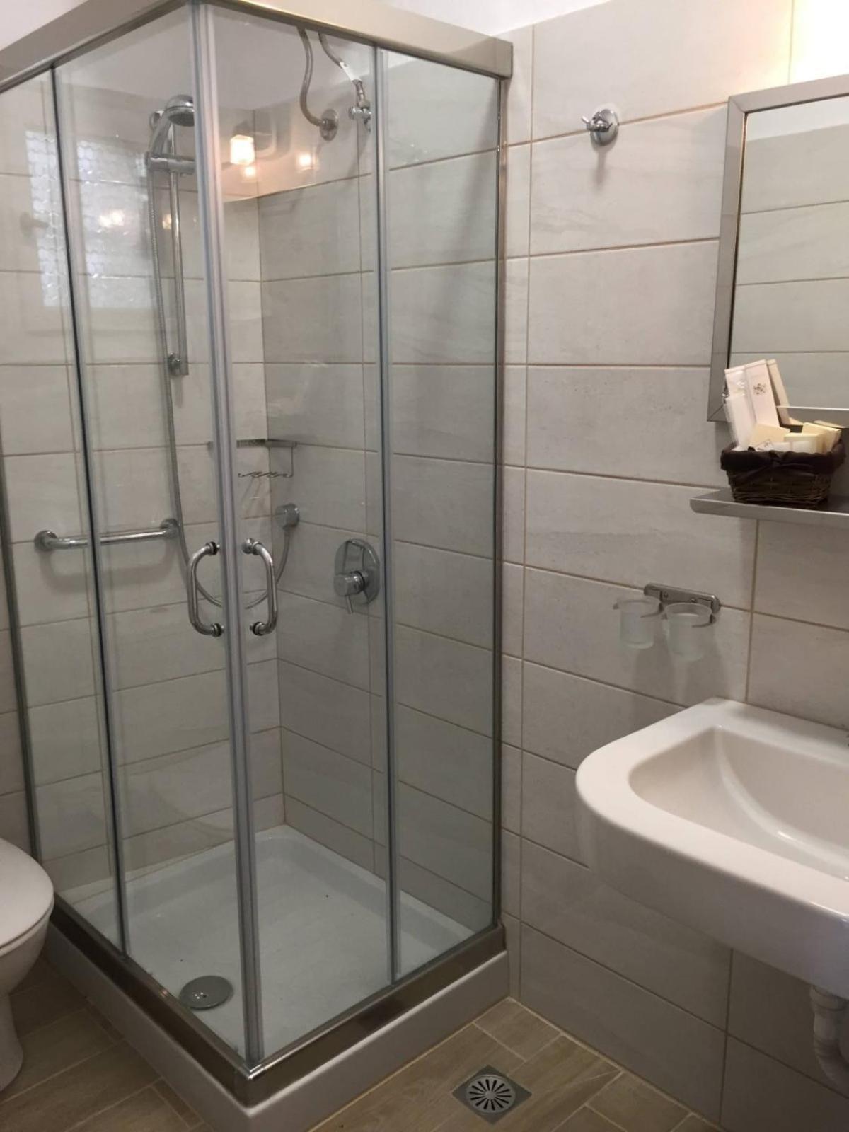 Villa Tina Country Beach Apartments Acharavi  Ruang foto