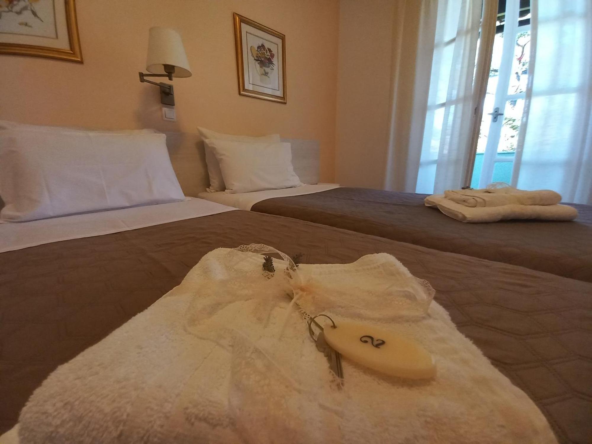 Villa Tina Country Beach Apartments Acharavi  Ruang foto